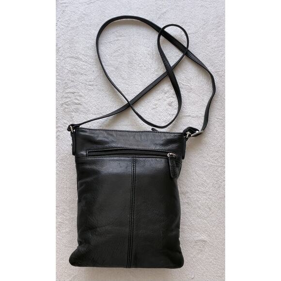 Margot New York Black Pebbled Leather Zip Hipster Cross Body Bag Purse - Picture 3 of 10